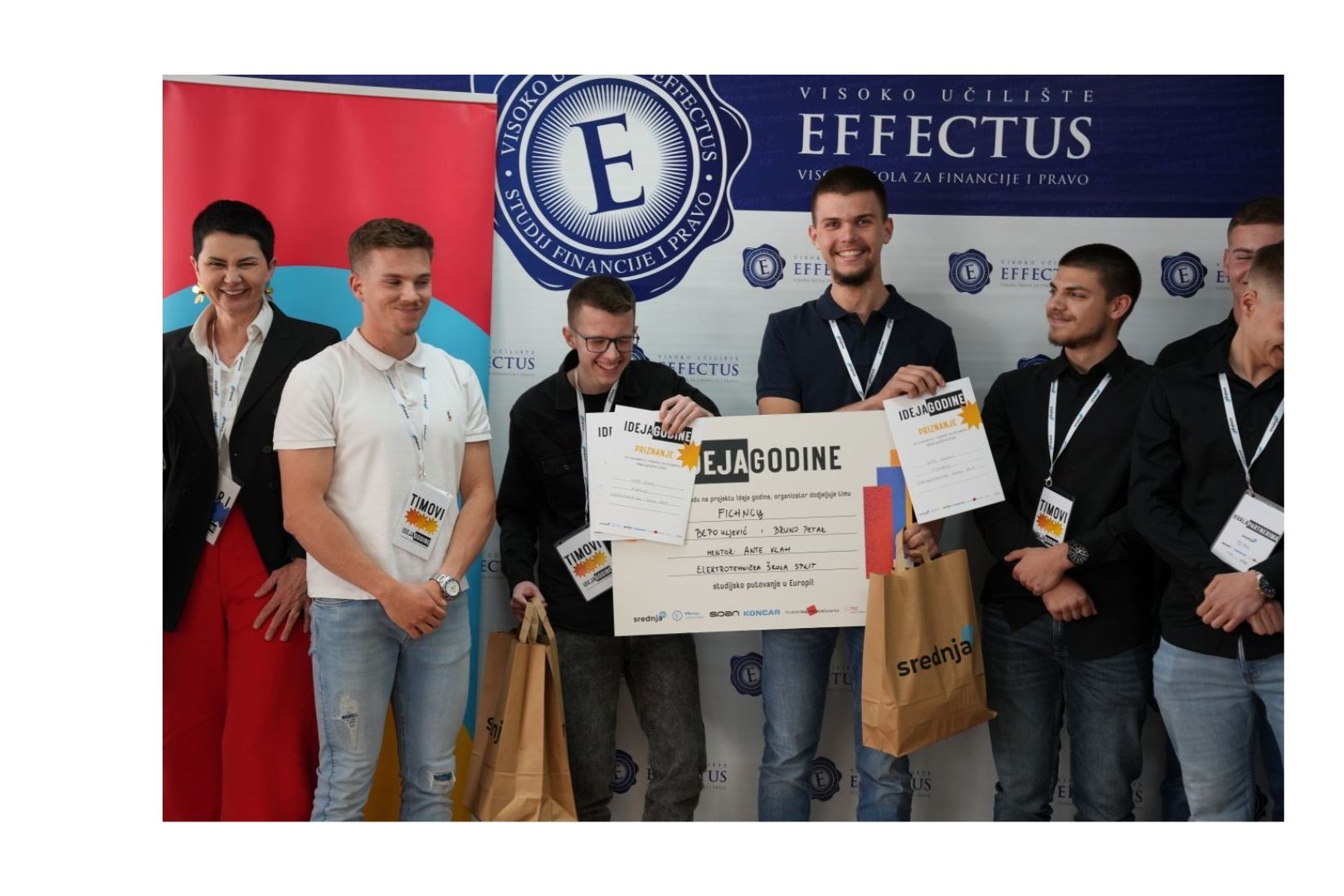 Dizajn Bez Naslova 25