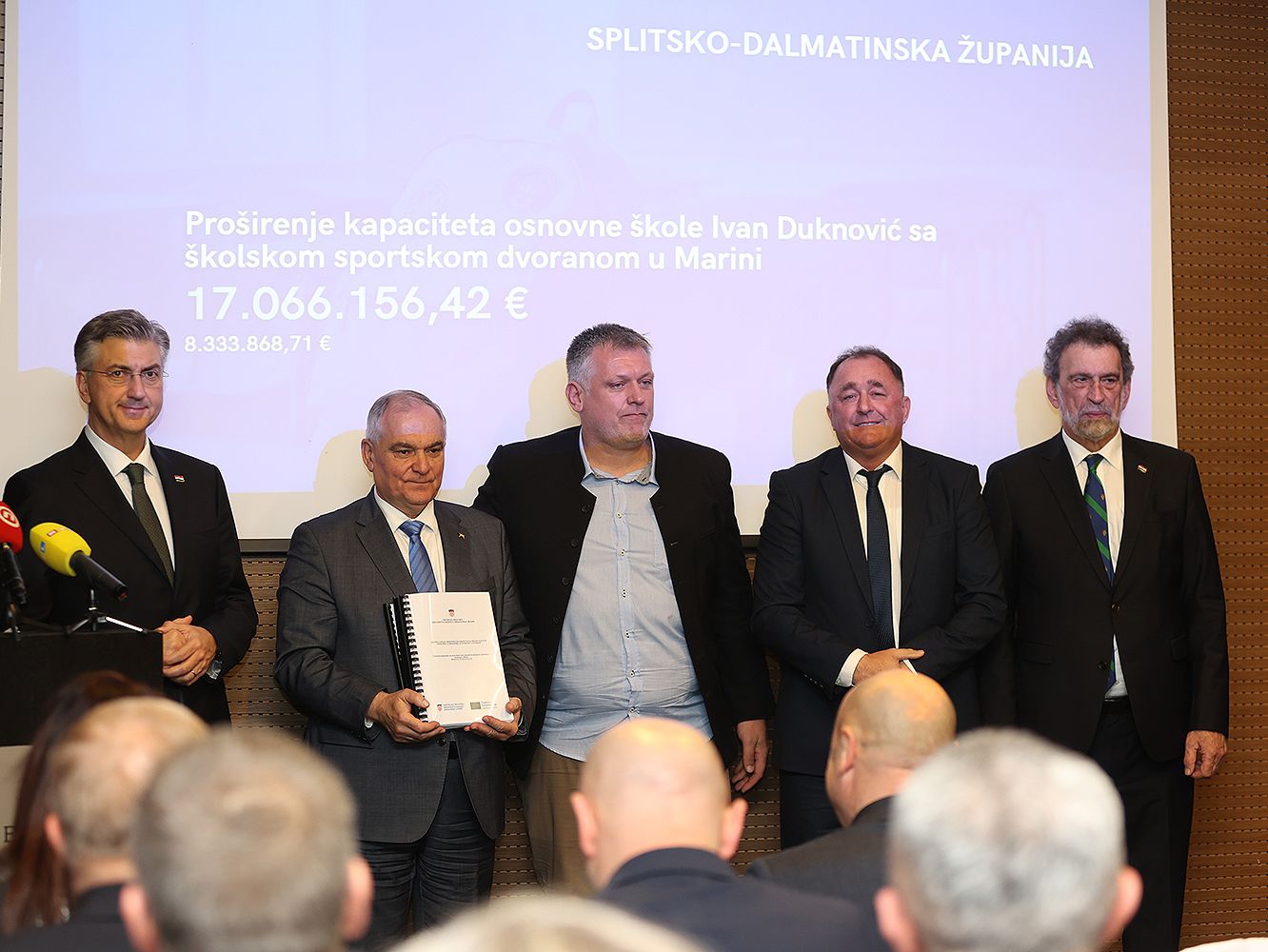 Dubrovnik Zupani I Premijer 211