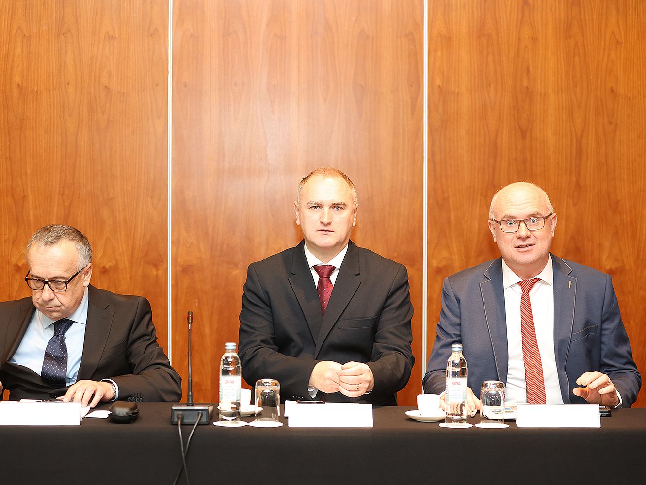 Dubrovnik Zupani I Premijer 350