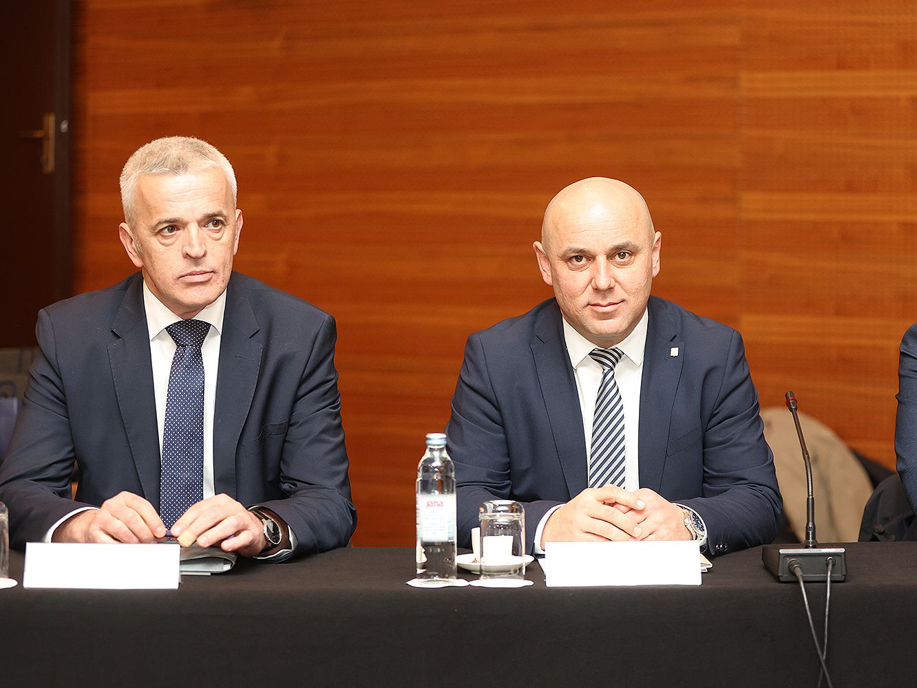 Dubrovnik Zupani I Premijer 402