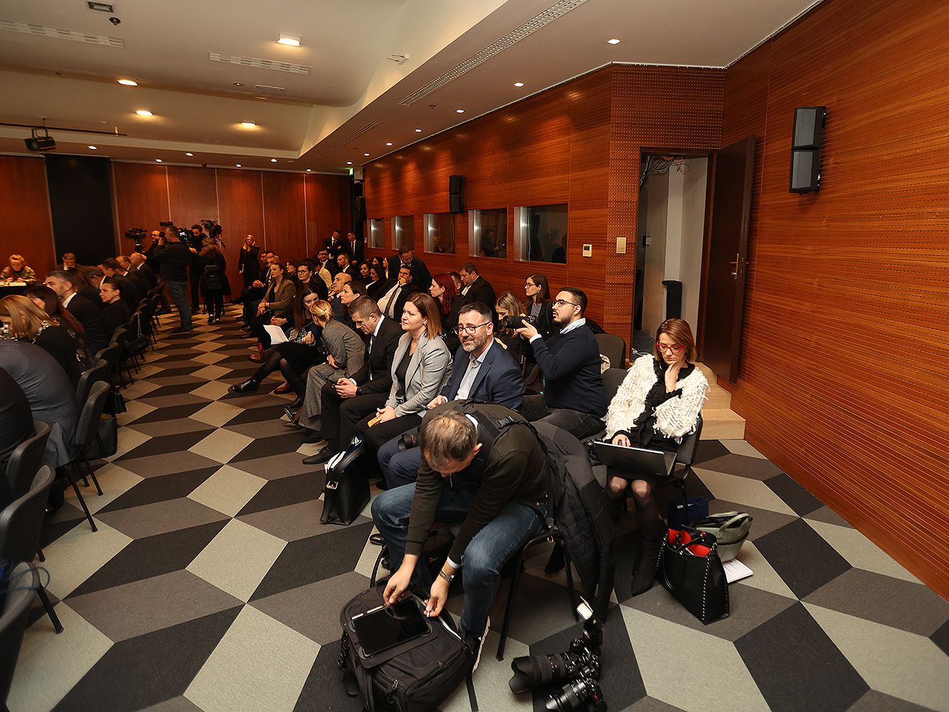 Dubrovnik Zupani I Premijer 421