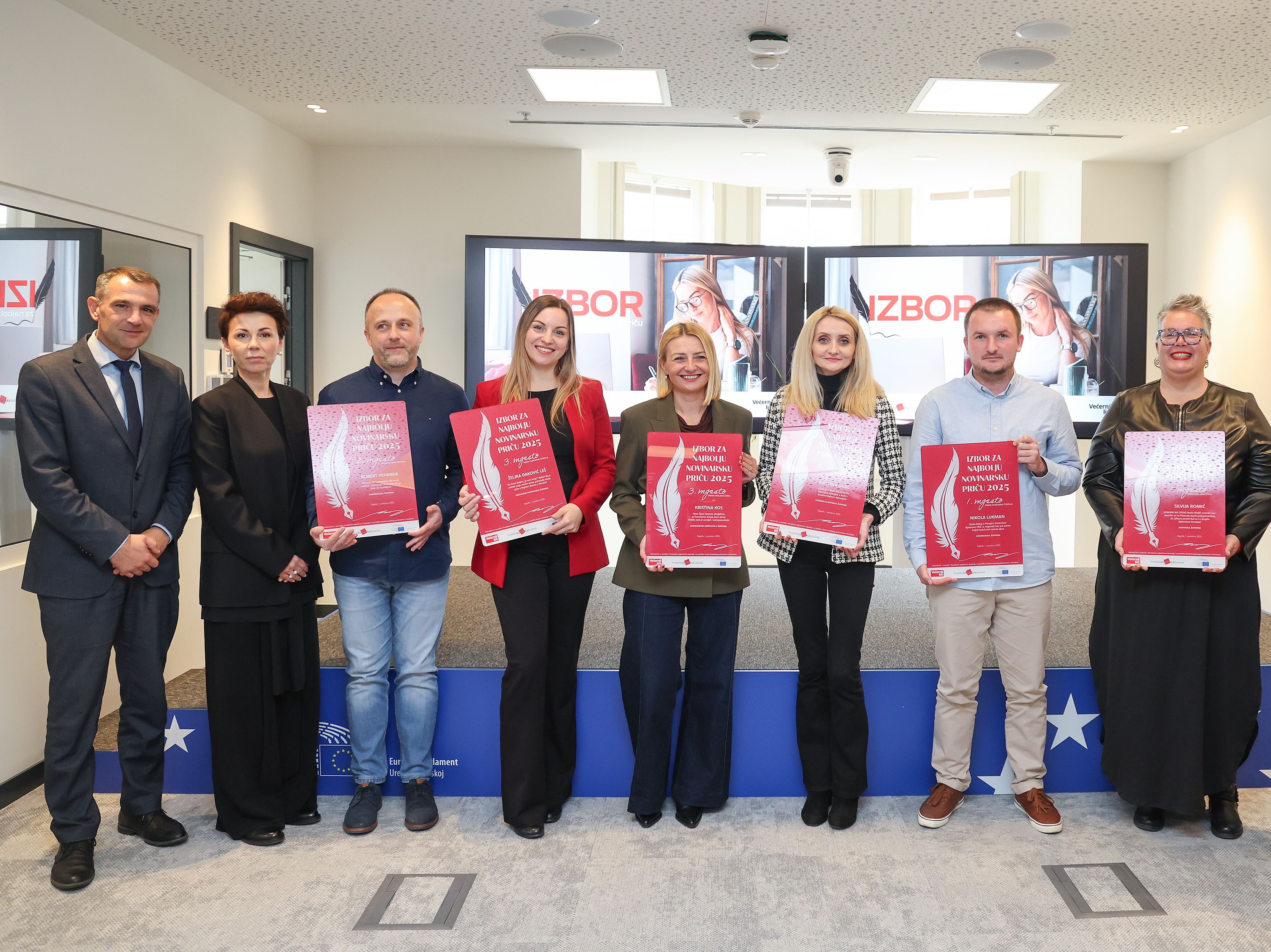 Pxl 011225 142762490