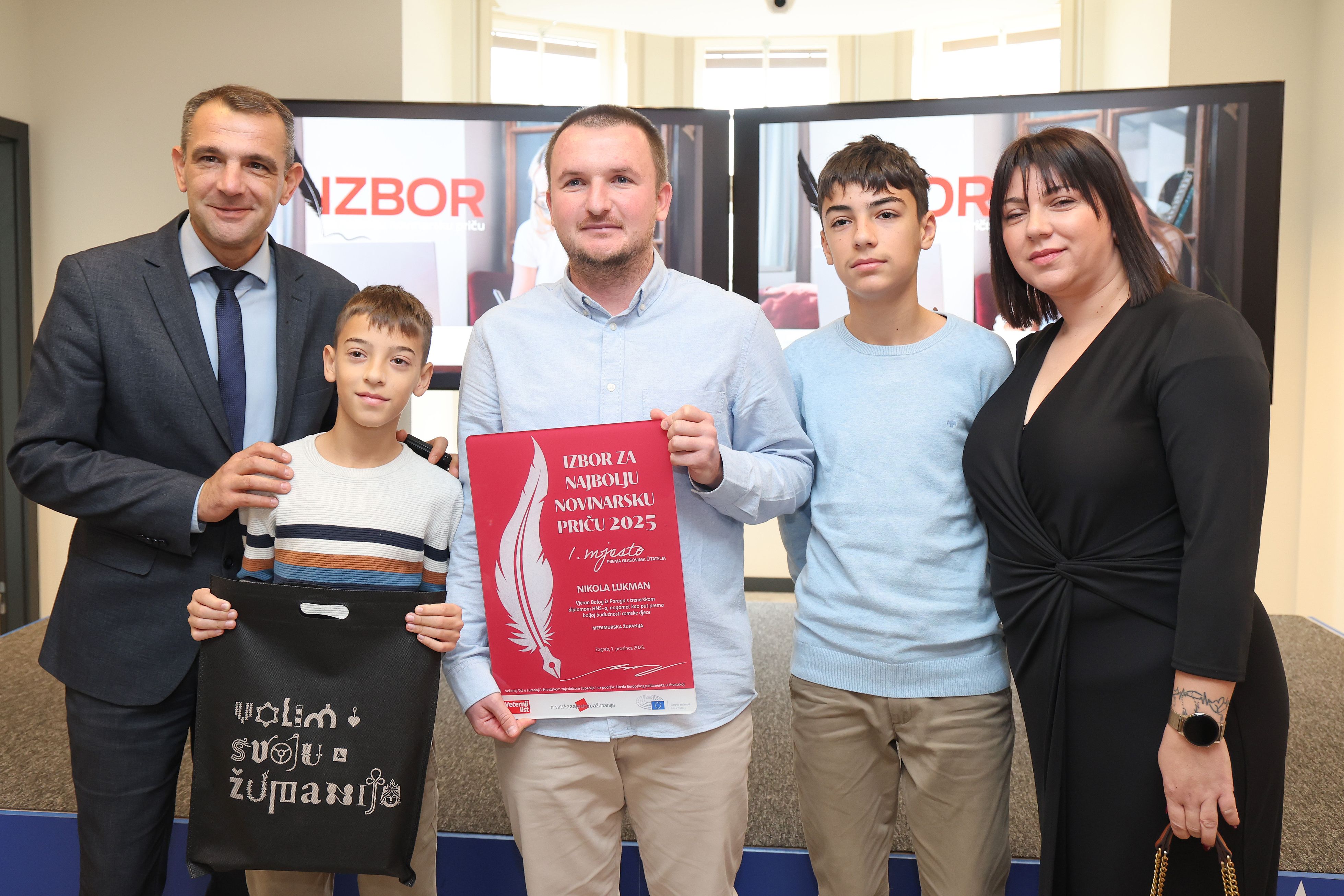 Pxl 011225 142762498