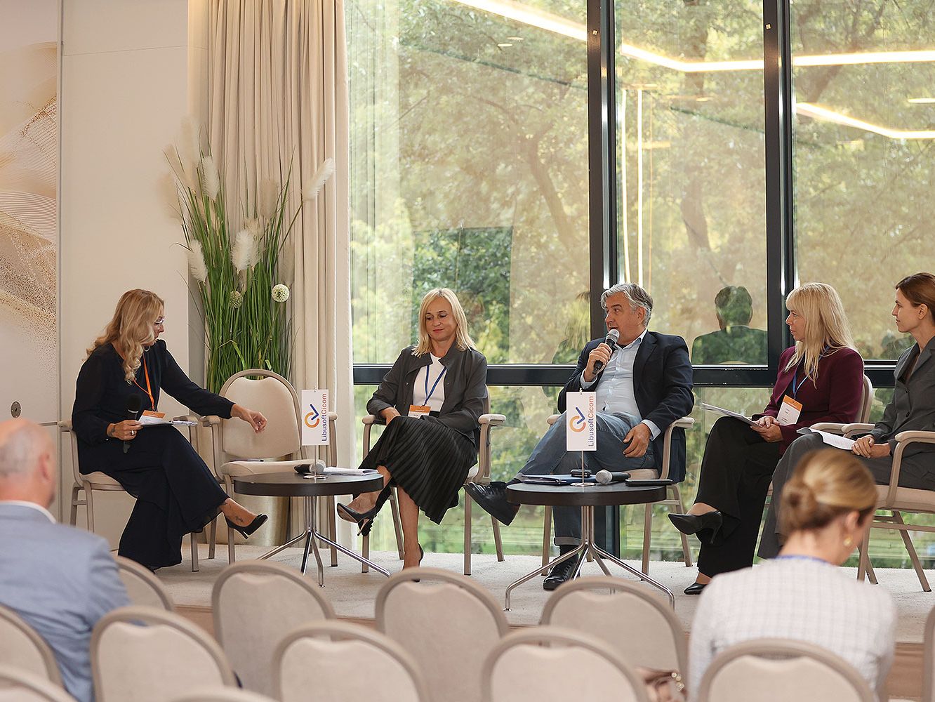 Panel Konkurentne Zupanije 9