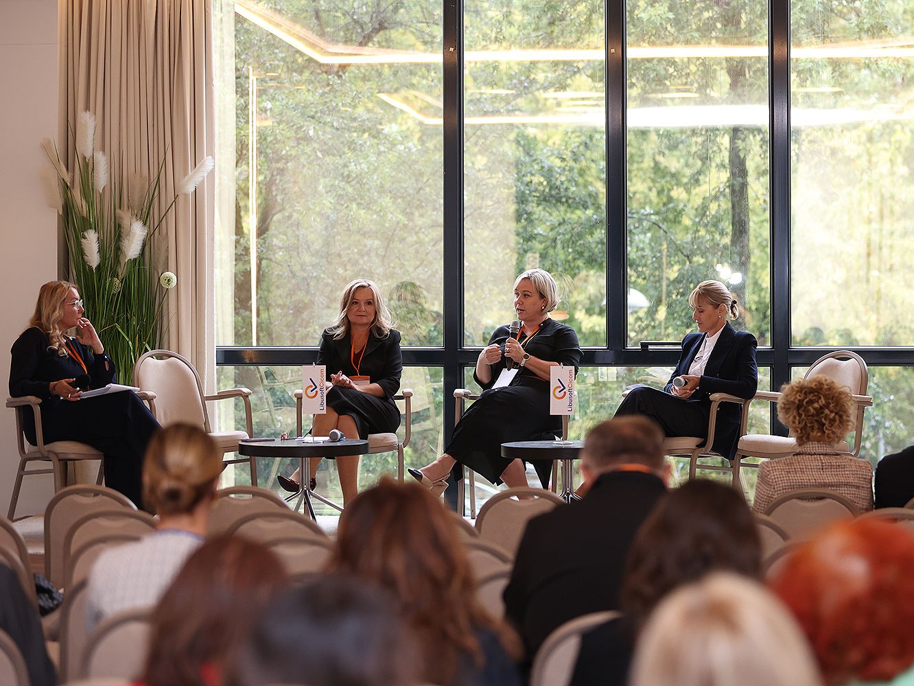 Panel Ljudski Potencijali 4