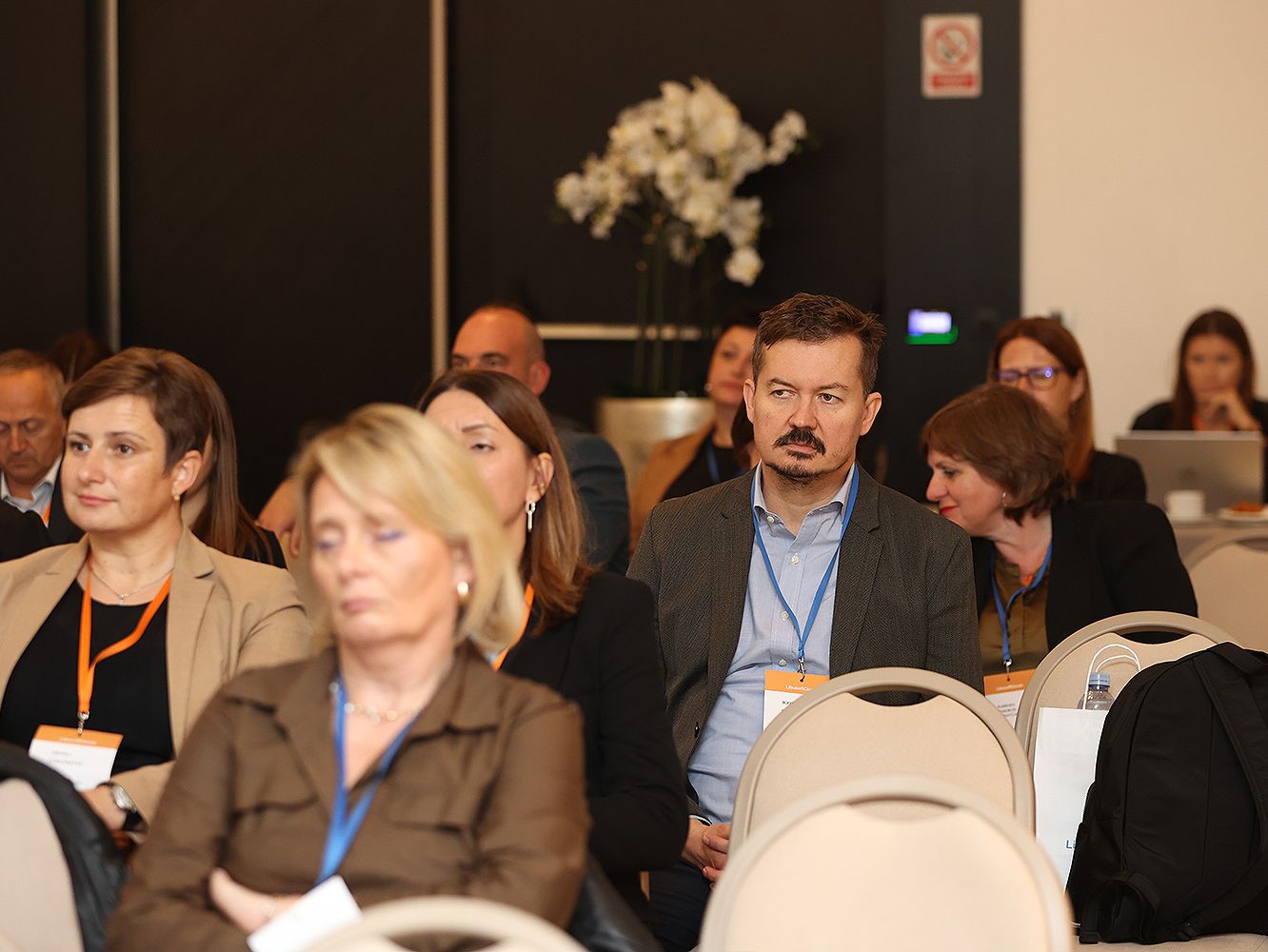 Panel Ljudski Potencijali 64
