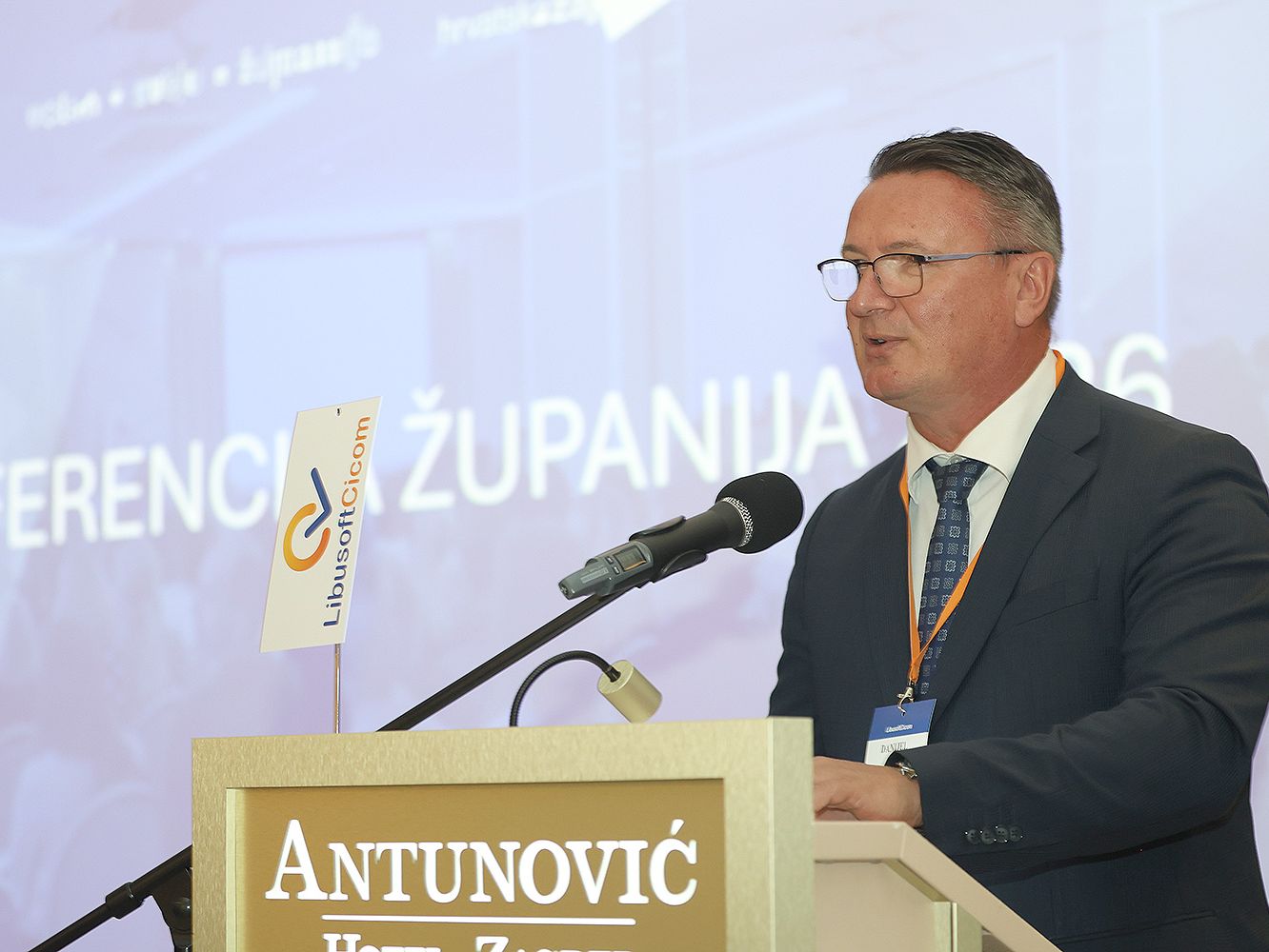 Uvodno 184